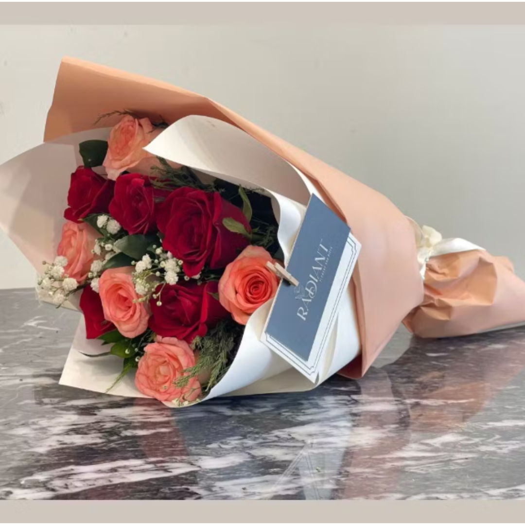 10 red and pink roses bouquet send flowers to amman