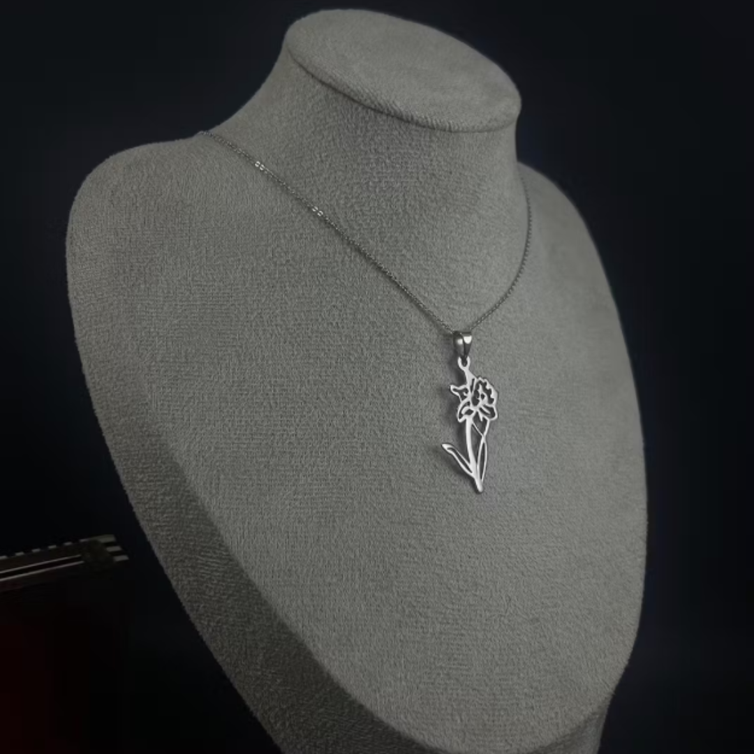 Silver Flowers necklace, send Silver to amman jordan